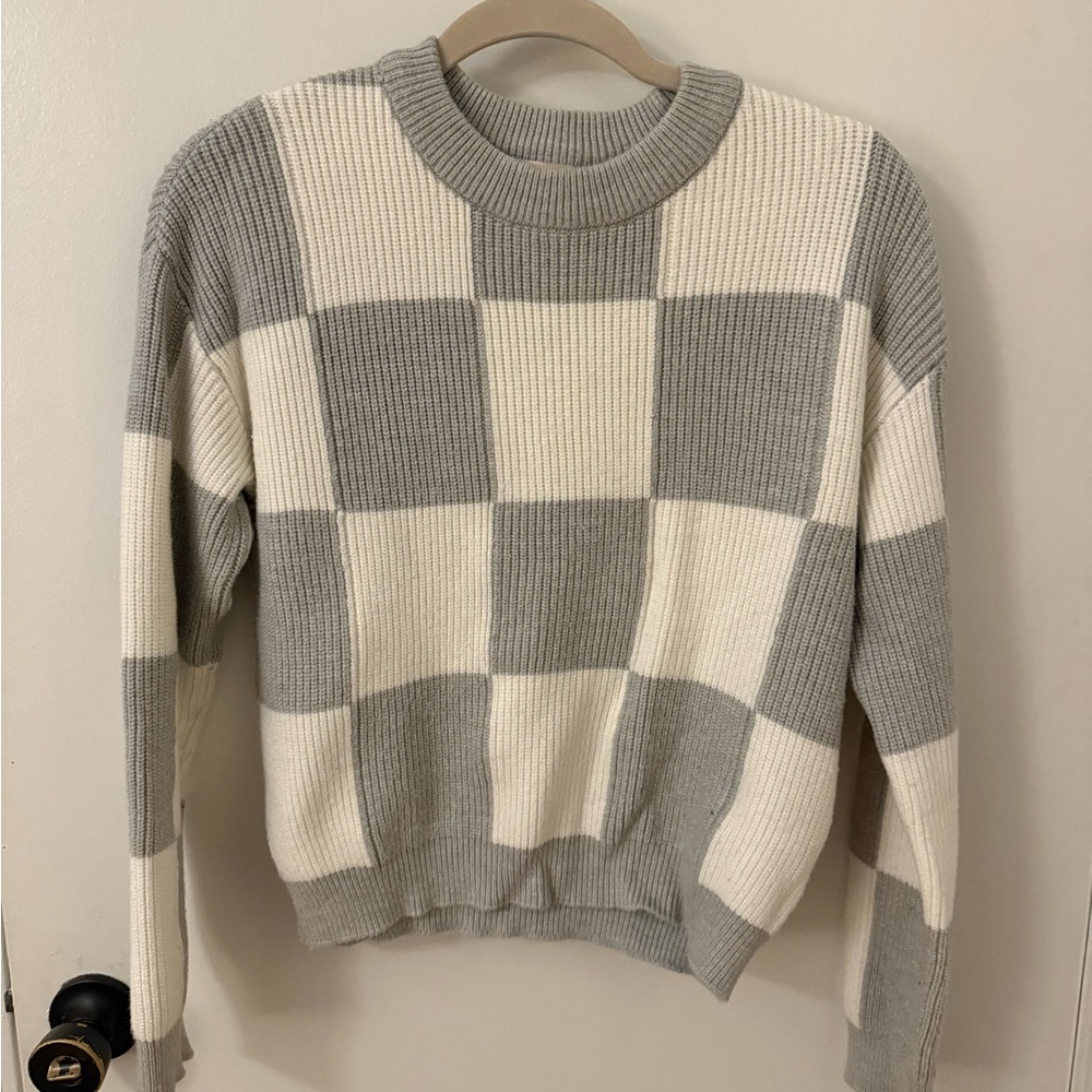 Philosophy Gray and Cream Checkered Sweater